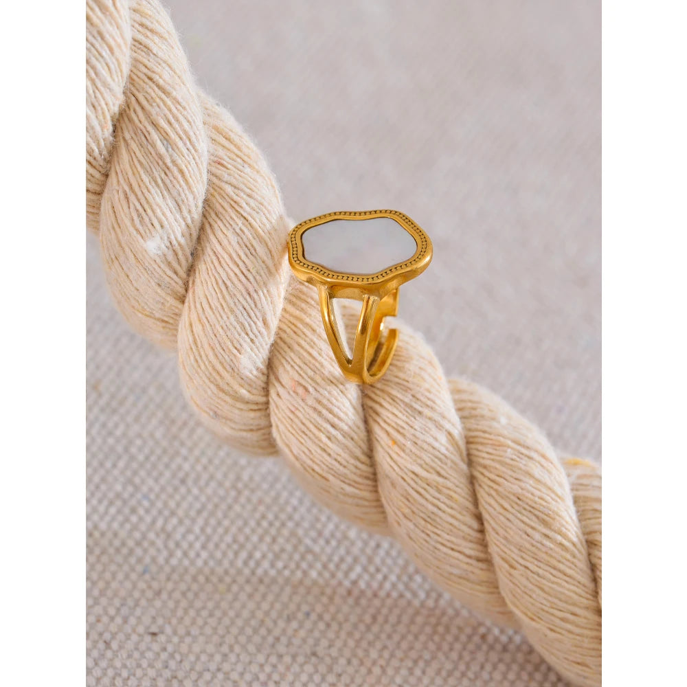 Anillo de concha natural de oro ajustable de acero inoxidable de 18 quilates para mujer